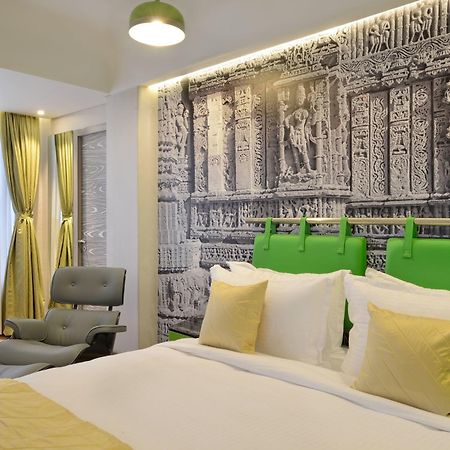 Regenta Central Antarim Ahmedabad Exterior foto